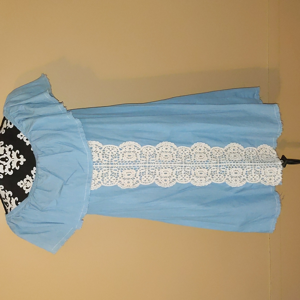 Ladies xhilaration denim-look dress with crocheted accent Size Medium